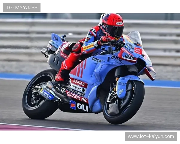 卡塔尔站夜赛条件考验车手适应力,灯光系统准备就绪 卡塔尔站夜赛条件考验车手适应力,灯光系统准备就绪